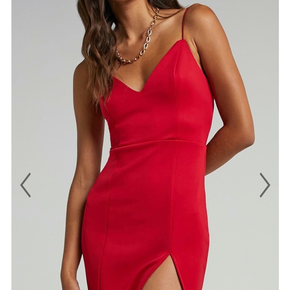 Showpo Red Big Ideas Dress NWT - Picture 4 of 8